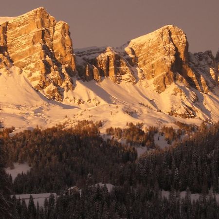 ホテルRifugio Passo Staulanza Zoldo Alto エクステリア 写真