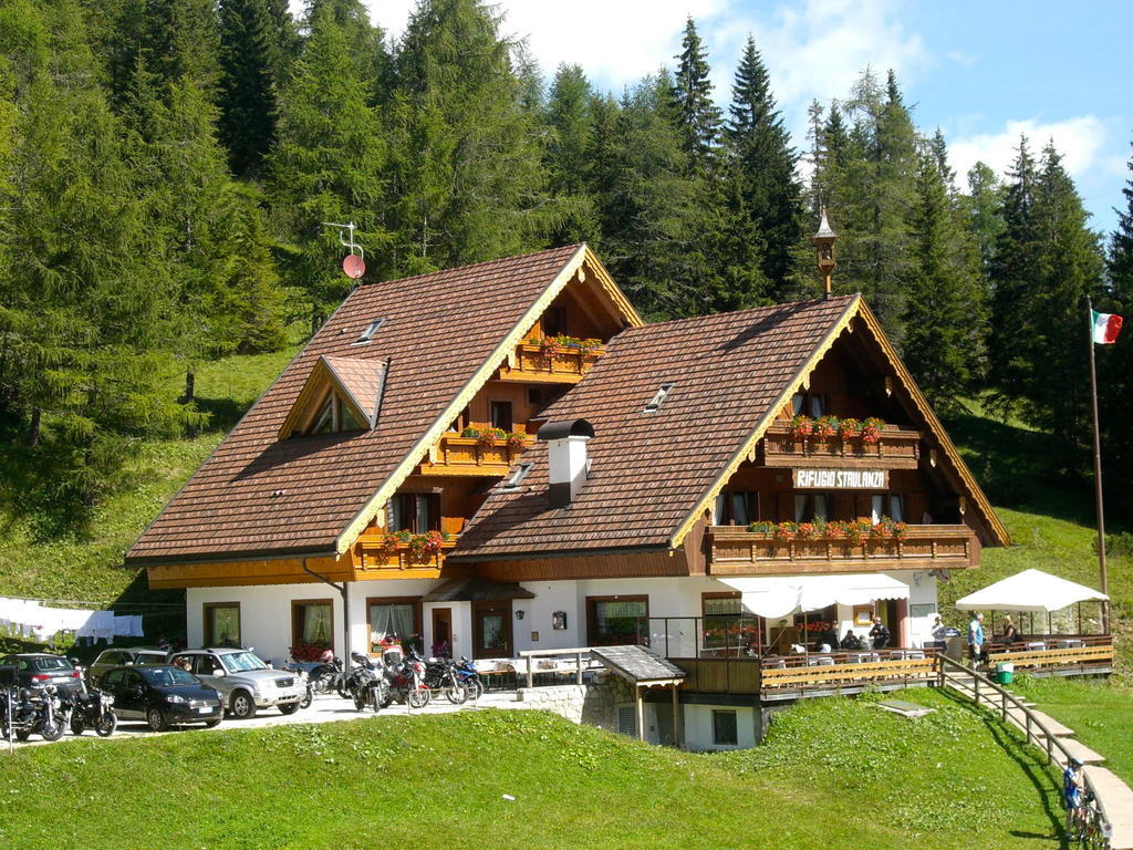 ホテルRifugio Passo Staulanza Zoldo Alto エクステリア 写真