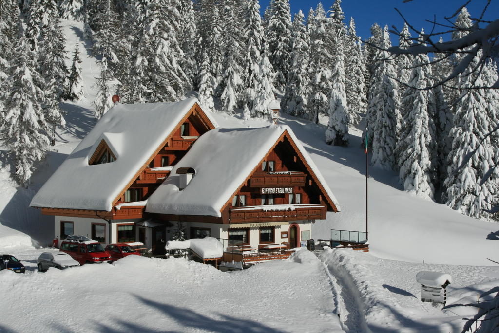 ホテルRifugio Passo Staulanza Zoldo Alto エクステリア 写真